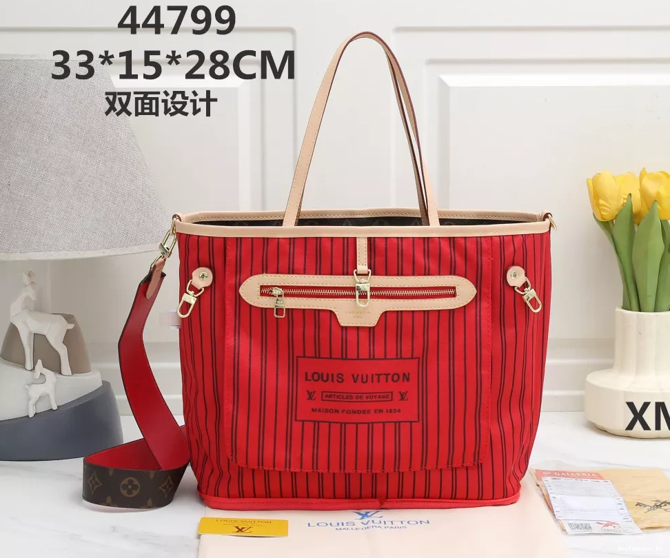 HandBags Women 999 GoAnywhere Louis Vuitton For 1008